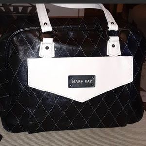 Mary Kay Hostess Bag filled with lots of goodies!